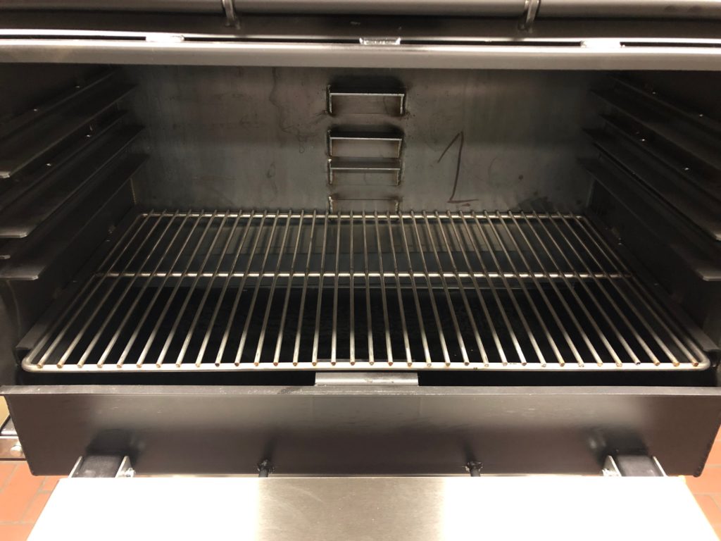 You can pull out each rack to customize each grilling experience. 