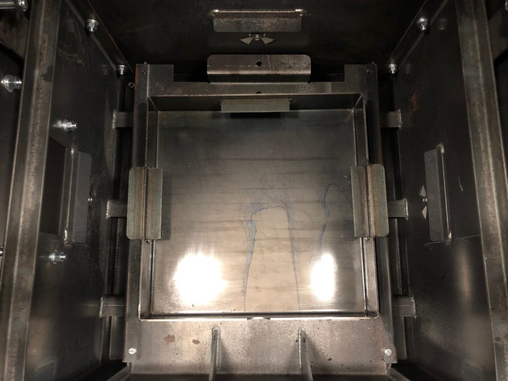 Interior of the Bar-Be-Cube Smoker/grill.