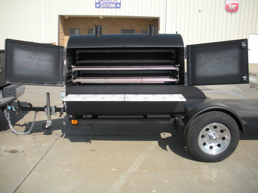 Rotisserie racks in a custom ABS Judge. 
