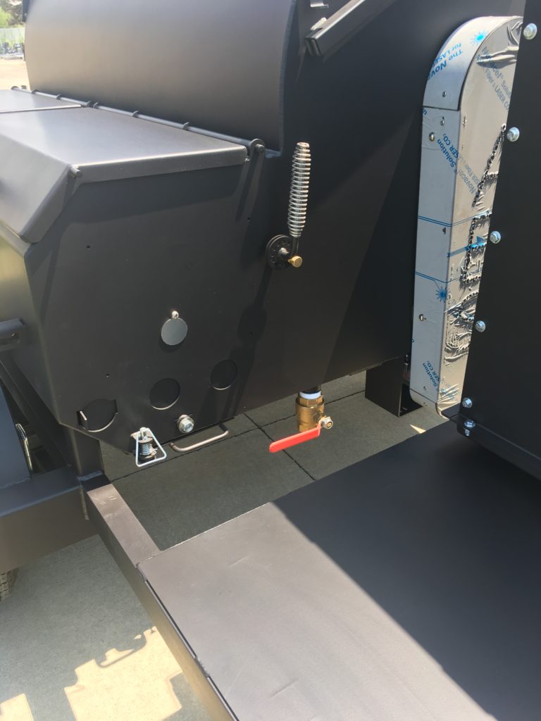 A combo of the ABS Judge and ABS Bar-be-cube. 