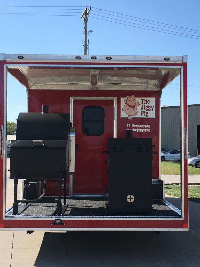 Jiggy Pig trailer with custom ABS All-Star and Bar-be-cube. 