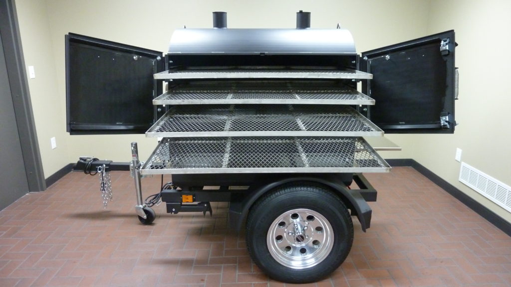 4ft Judge with doors open and racks pulled out. 